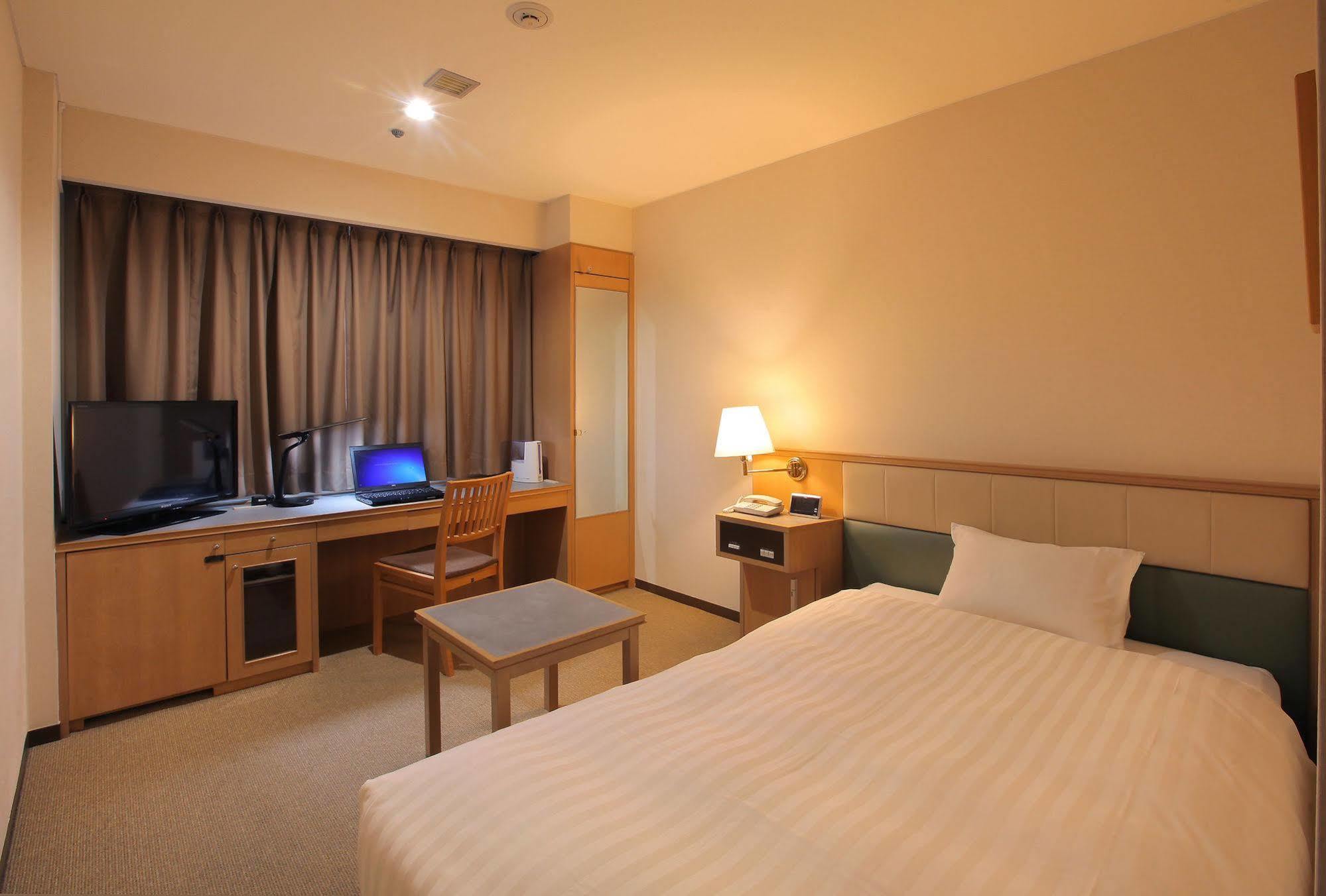 Odakyu Station Hotel Hon-Atsugi Exterior foto